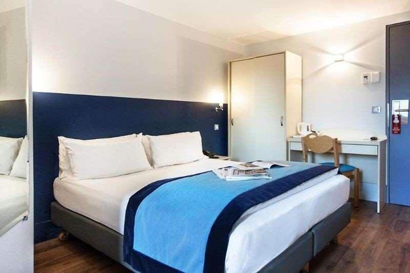 Hotel L'Amandier Nanterre Rom bilde